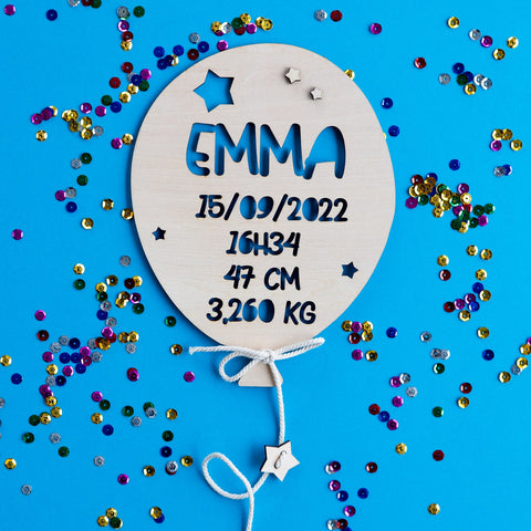 Ballon naissance en bois personnalisé